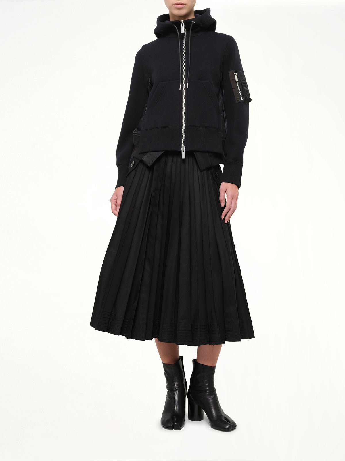 Runway Sponge Sweat Hoodie in Black