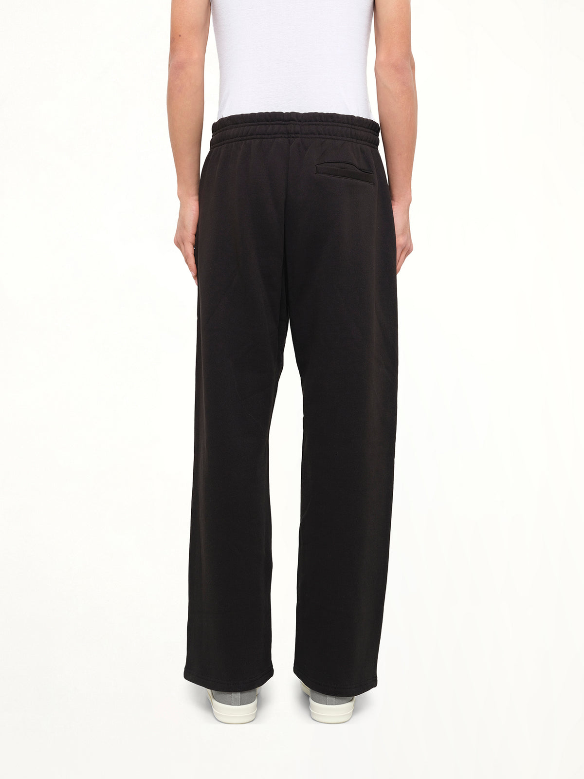 Straight Leg Sweatpant in Black