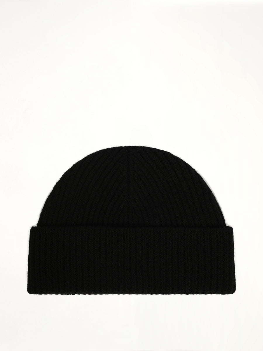 Contrasted Ami De Coeur Beanie in Black