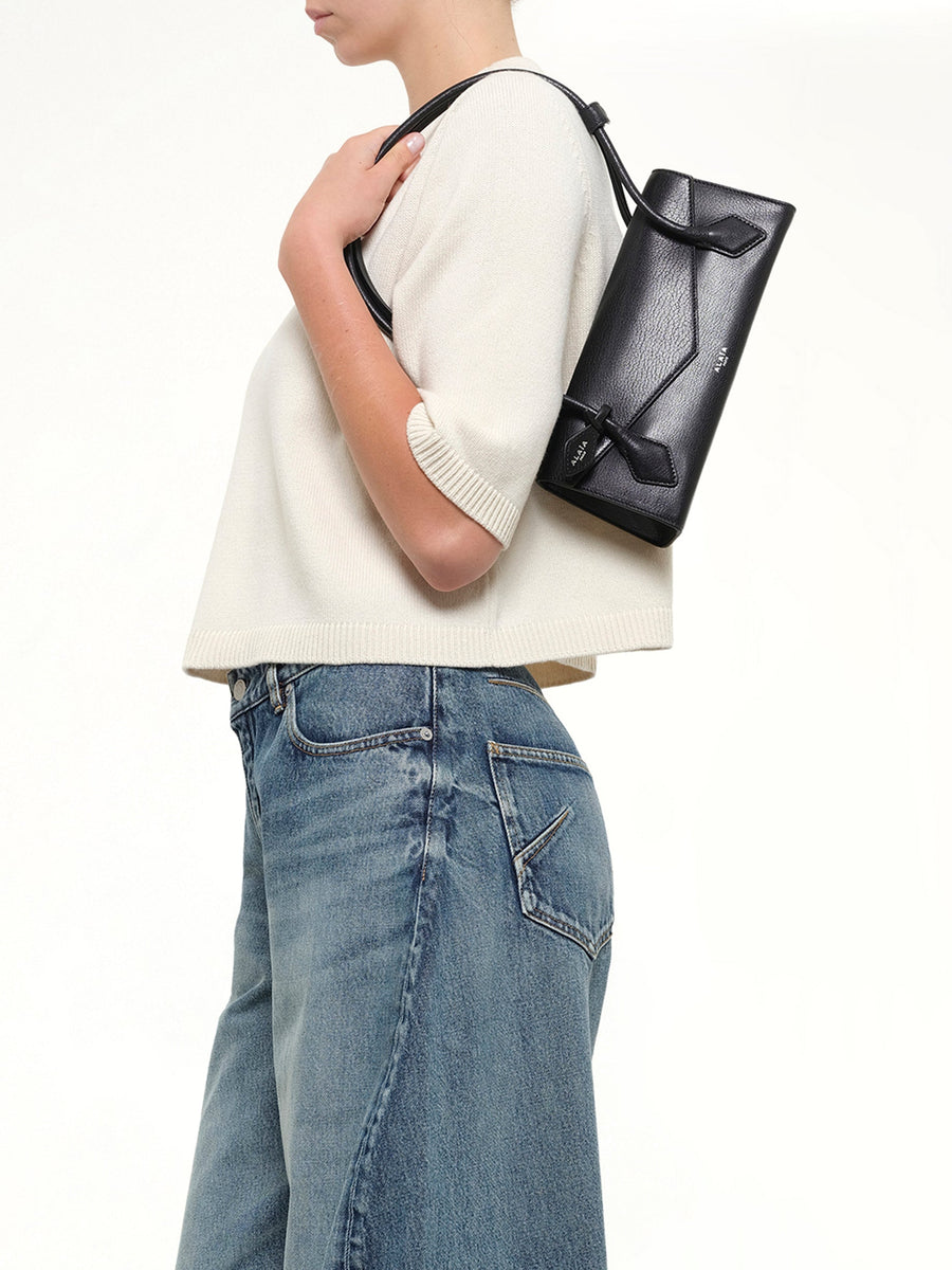 Teckel Flap Small Bag in Black