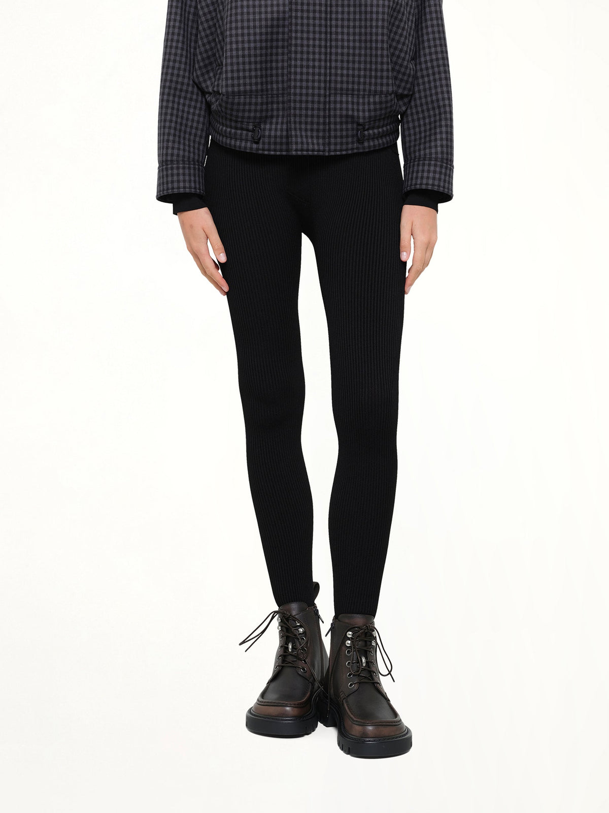 Viscose 2 Pocket Leggings in Black