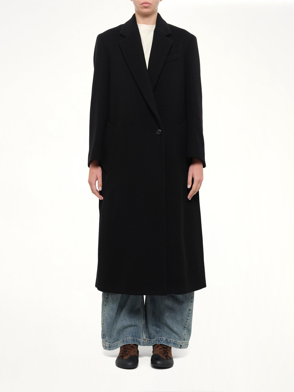 Wool Cashmere Coat in Black