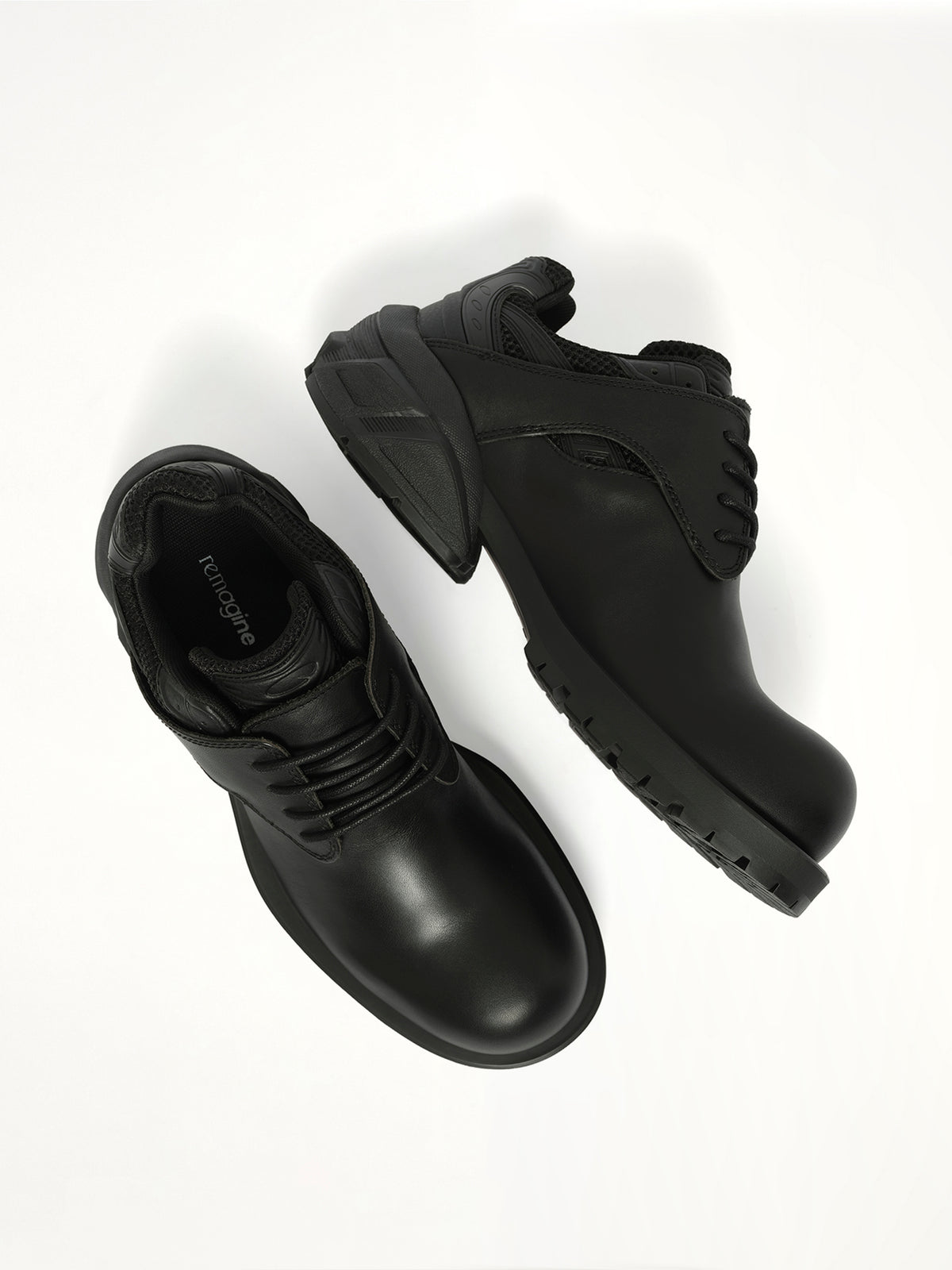 Starting Bigger Hybrid Derby in All Black
