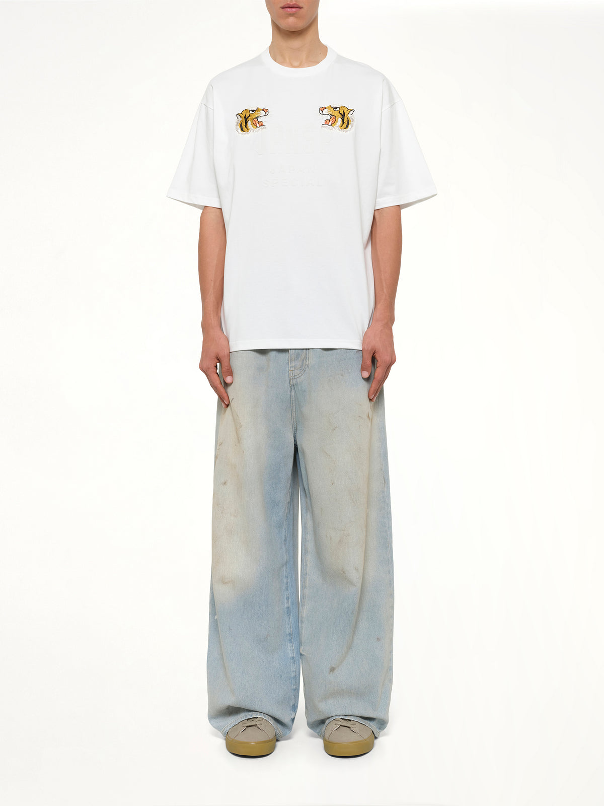 Front Side Embroidery Tiger T-Shirt in Off White