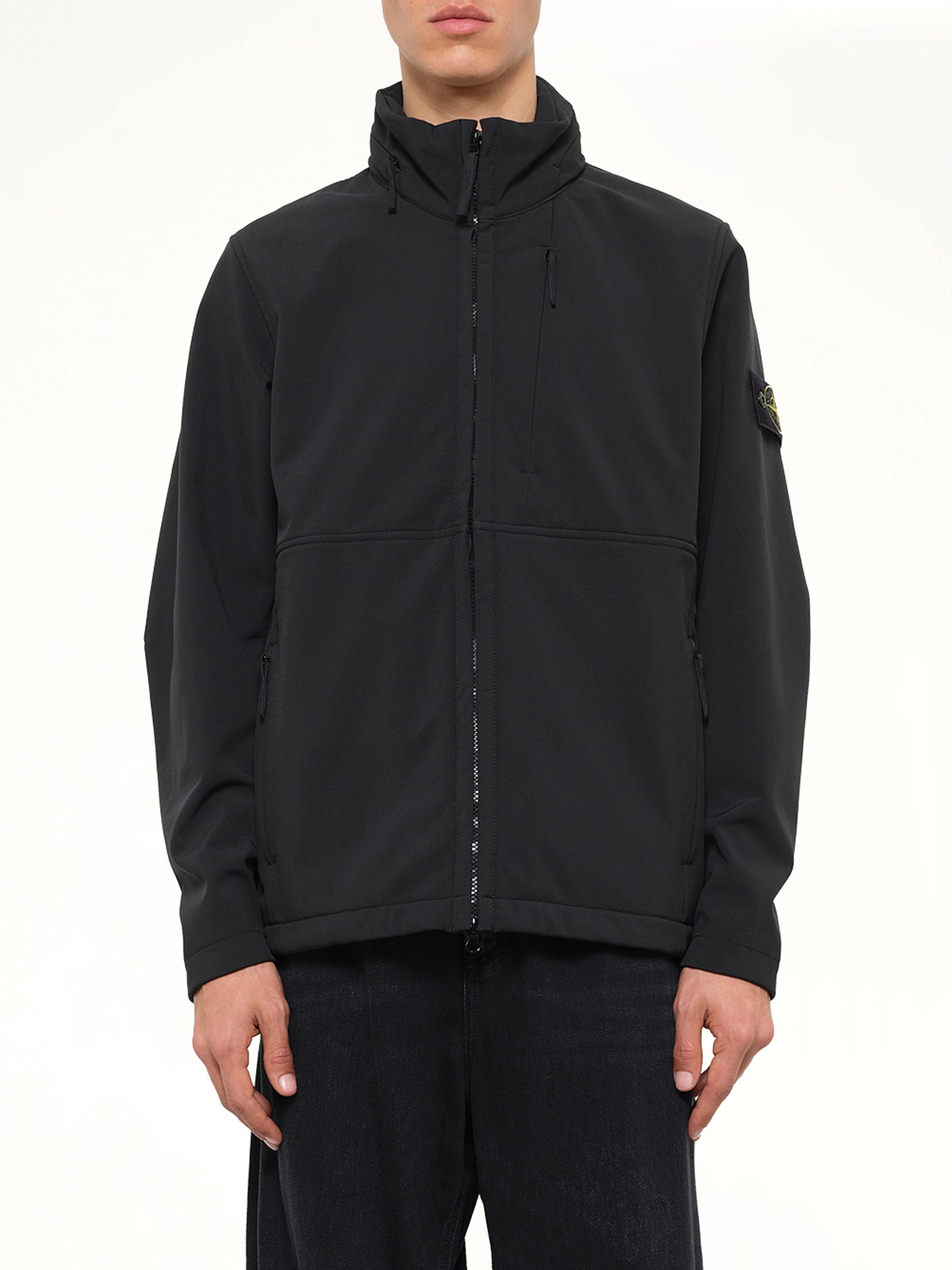 Q100005 Soft Shell Light Jacket in Black