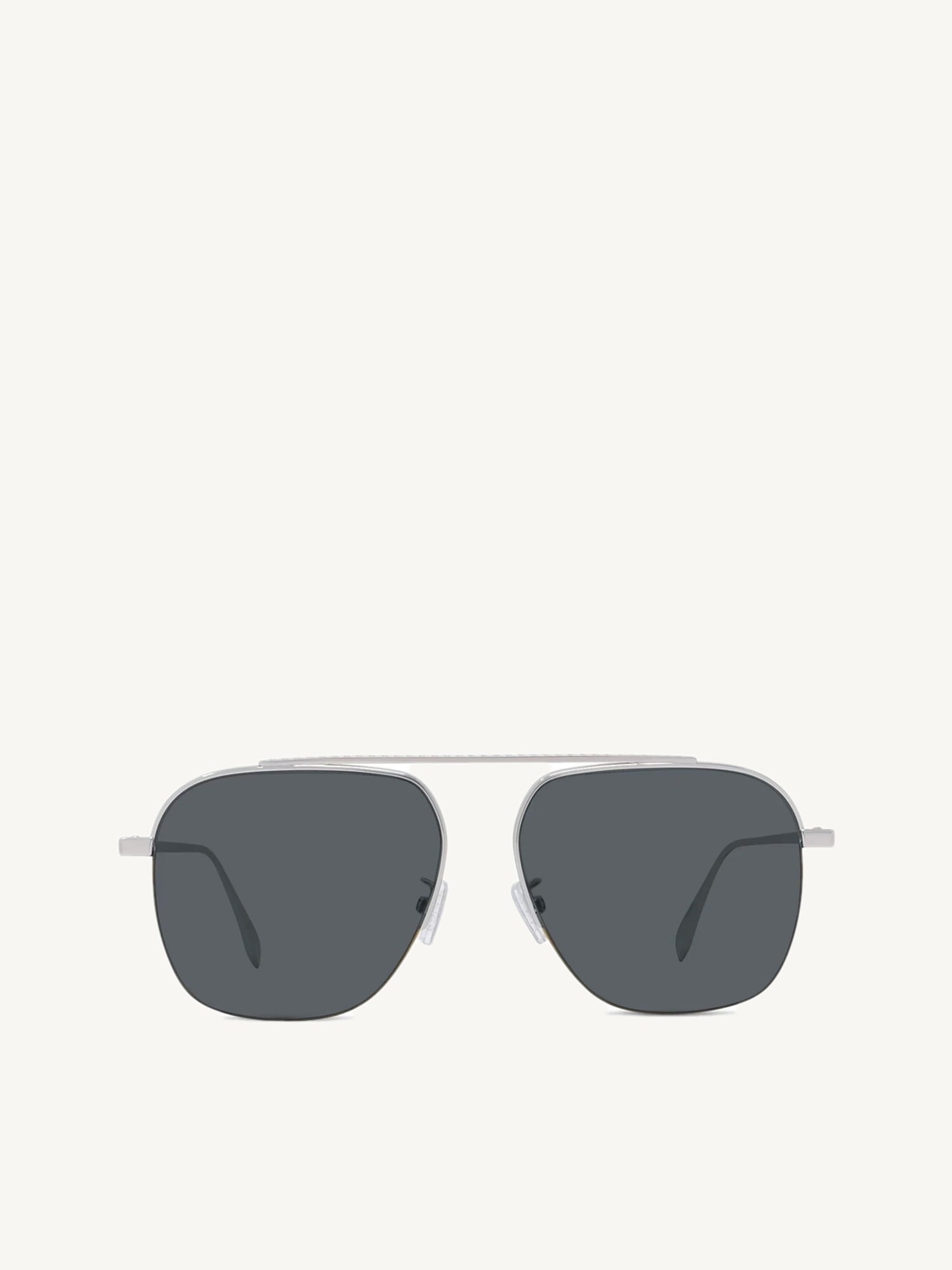 FE40005U Aviator Sunglasses with Smoke Lens in Shiny Palladium