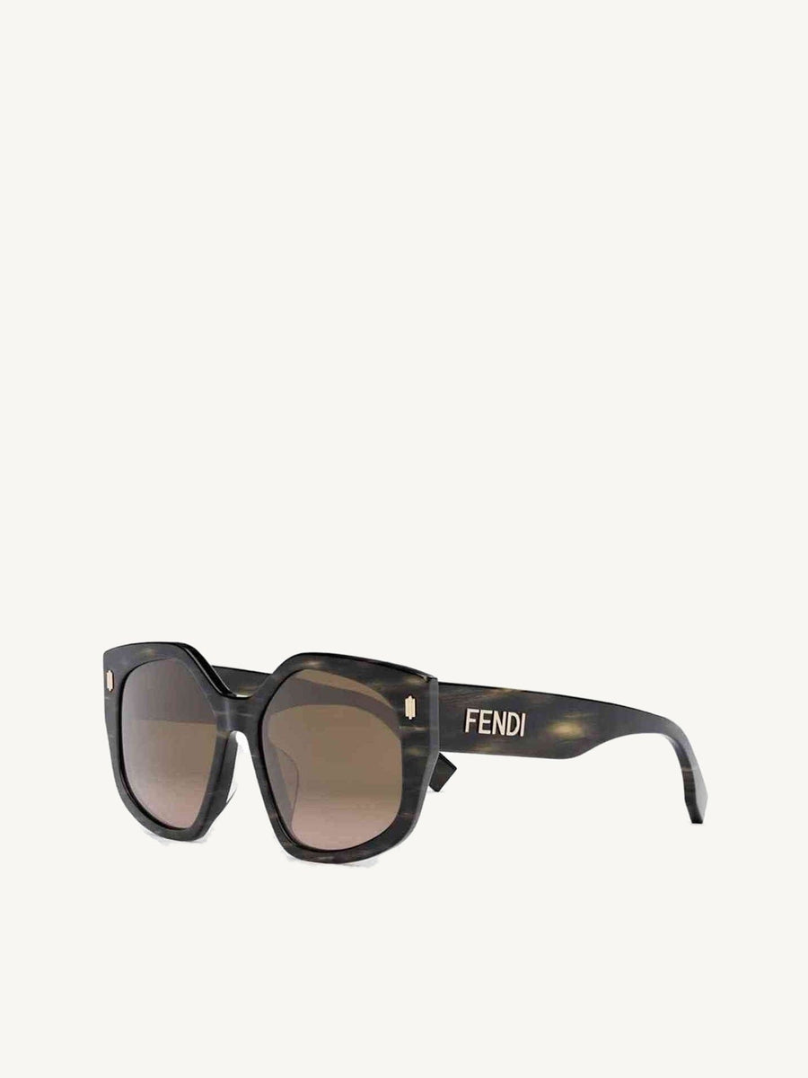 FE40017F Geometric Sunglasses with Bordeaux in Black Horn