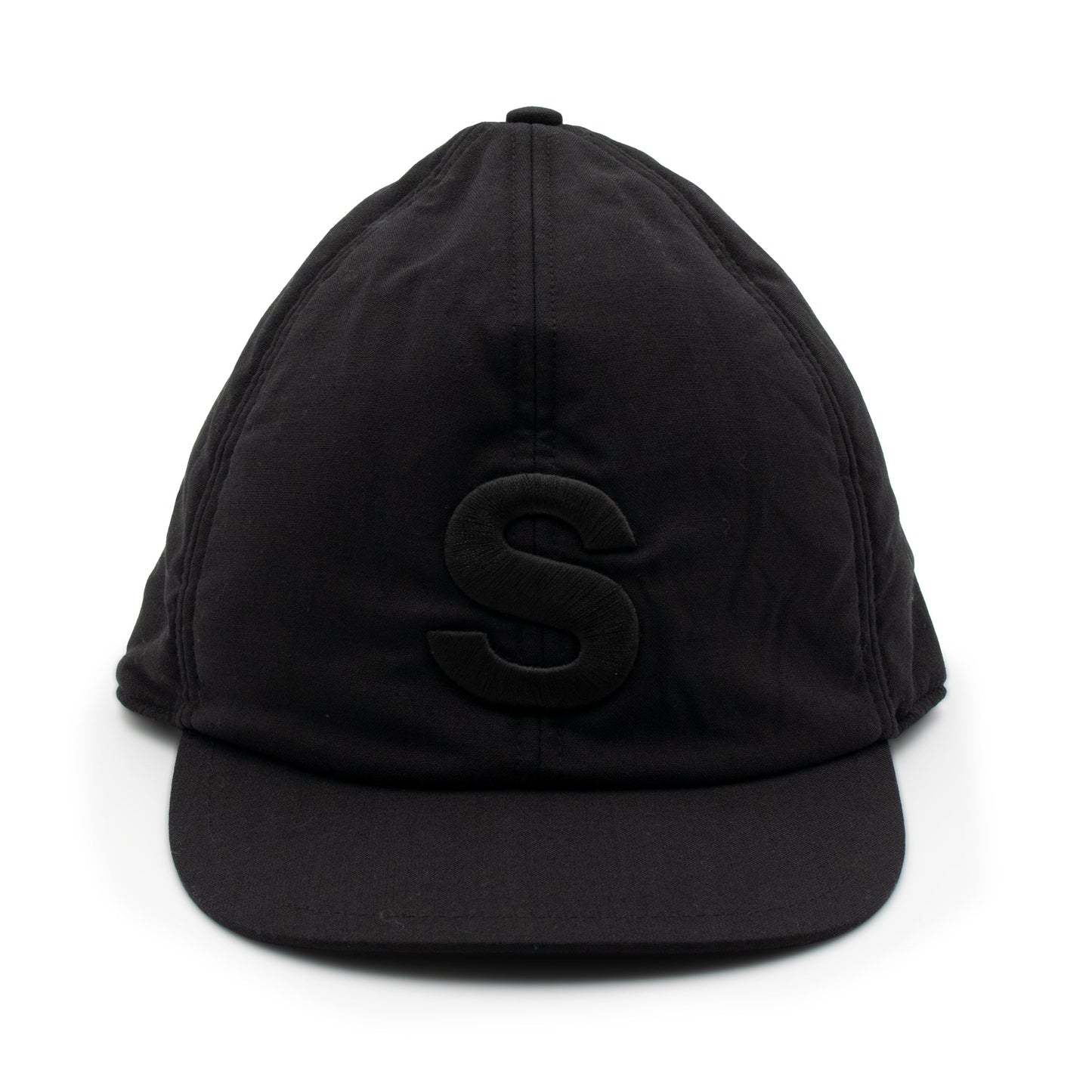 Suiting Mountain S Cap in Black