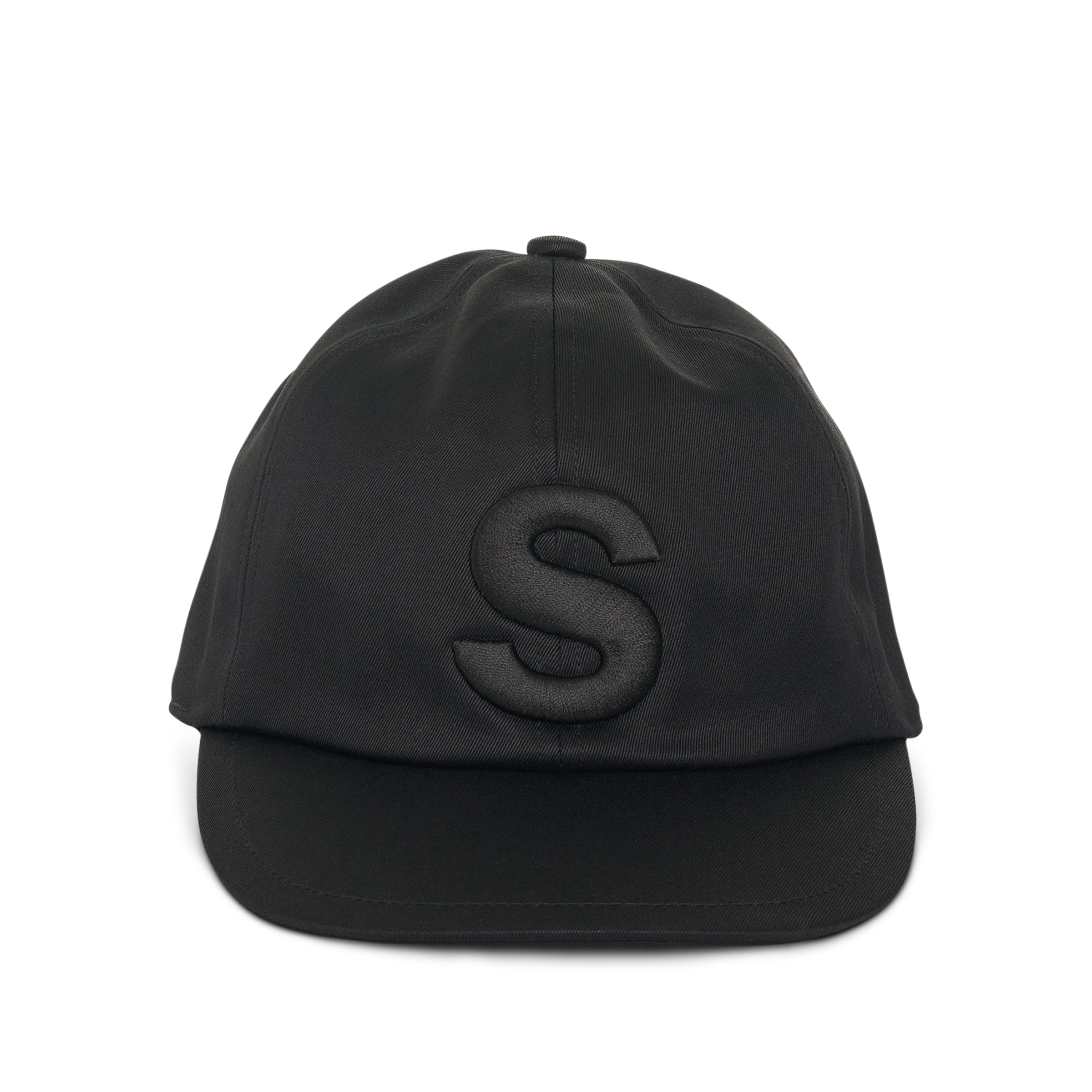 S Logo Cap in Black