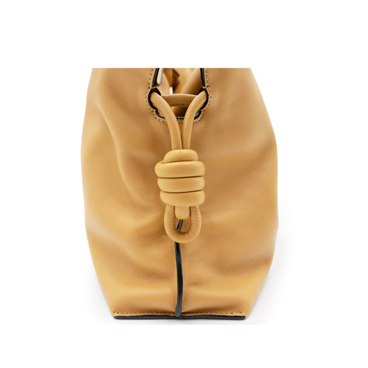 Flamenco Clutch in Nappa Calfskin in Desert