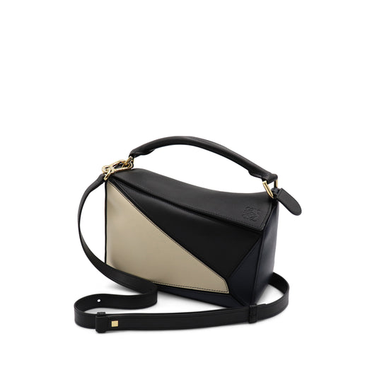 Small Puzzle Bag in Classic Calfskin in Black/Angora