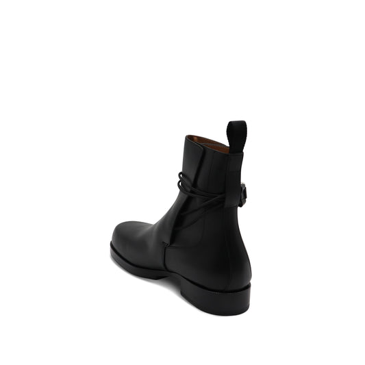 Low Buckle Leather Boots in Black