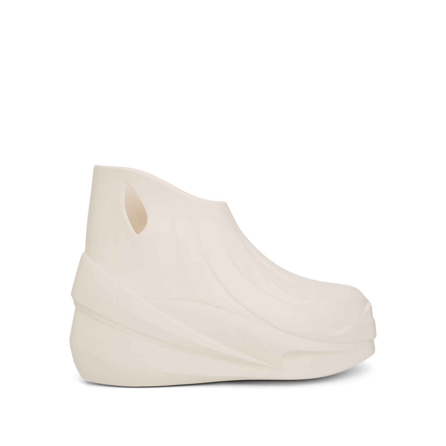 Mono Boot in White