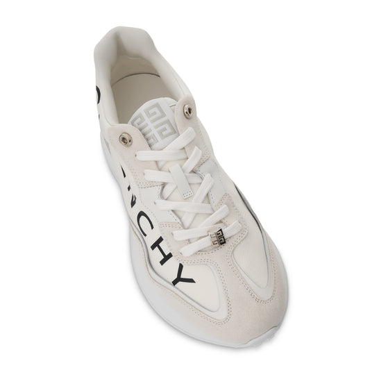 GIV Runner Sneaker in White