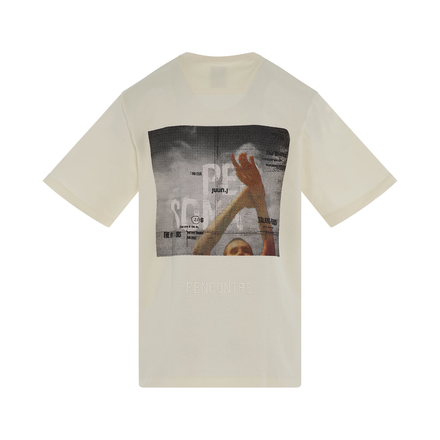 Juunj Oversize Graphic T-Shirts in Ivory