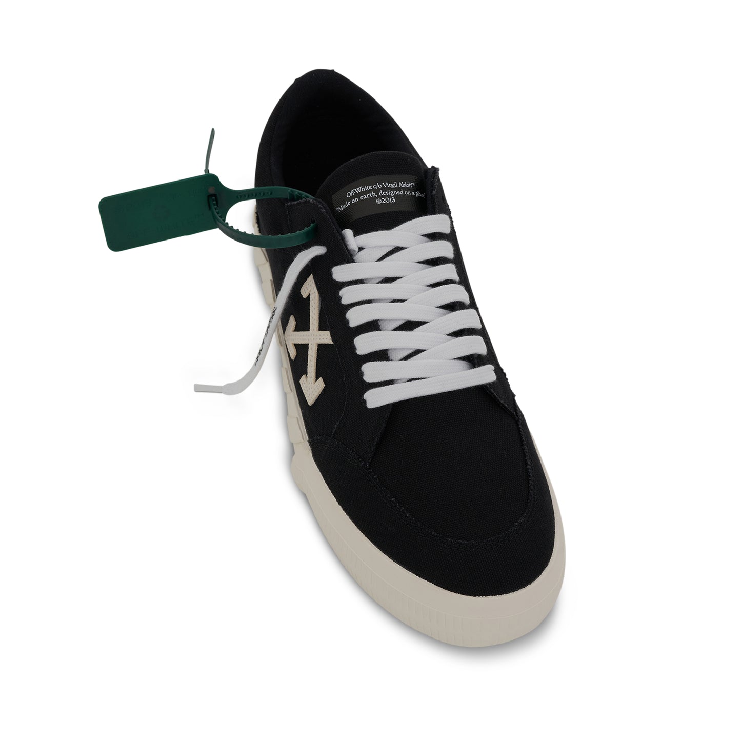 Low Vulcanized Canvas Sneakers in Black/White