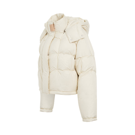 Short Puffer in Parachute Nylon in Ivory