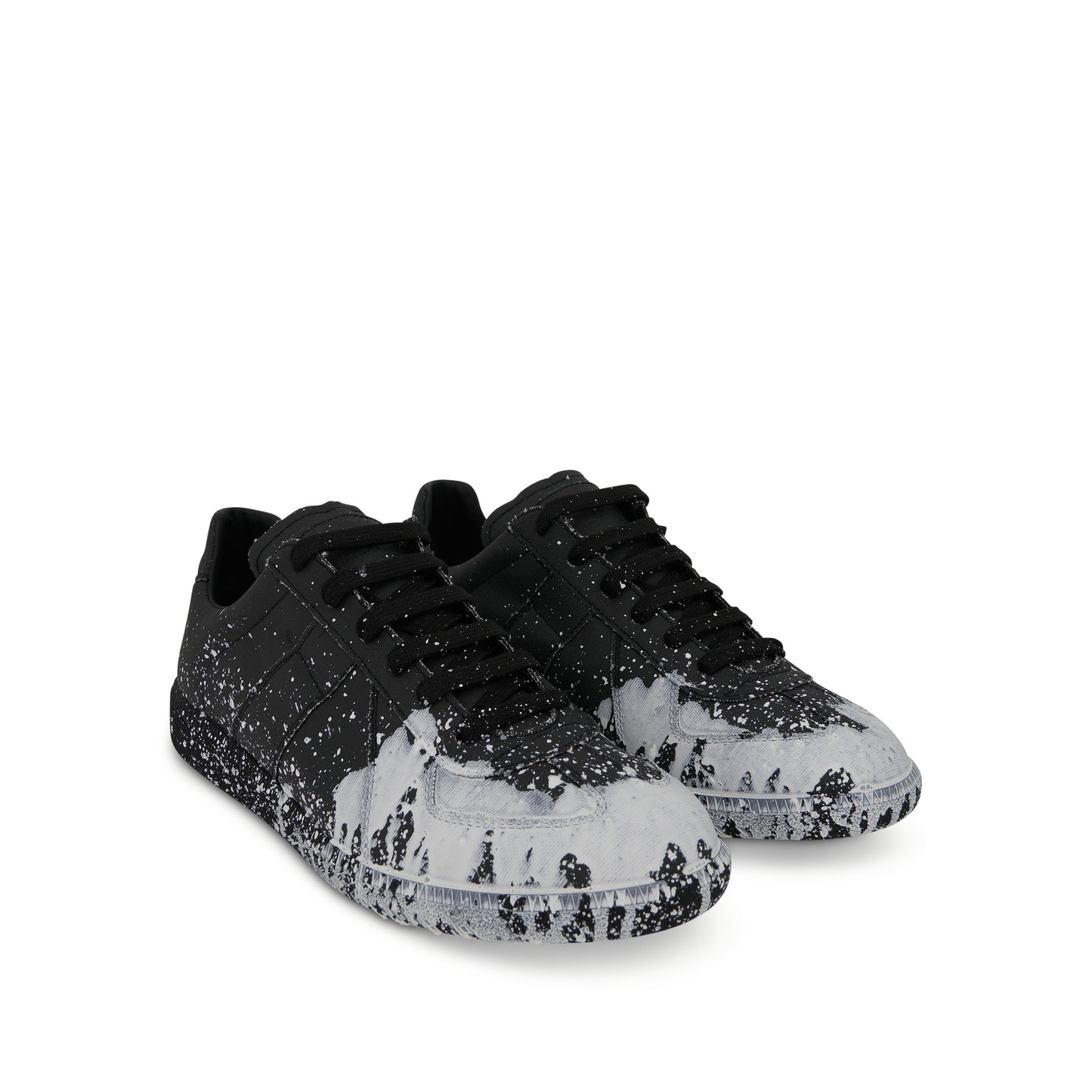 Replica Painter Low Sneakers in Black/White