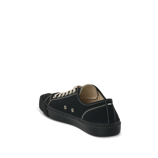 Tabi Sneaker in Black