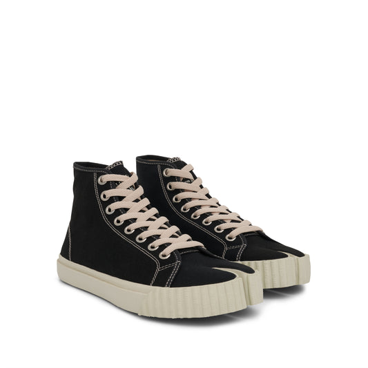 Tabi High Sneaker in Black