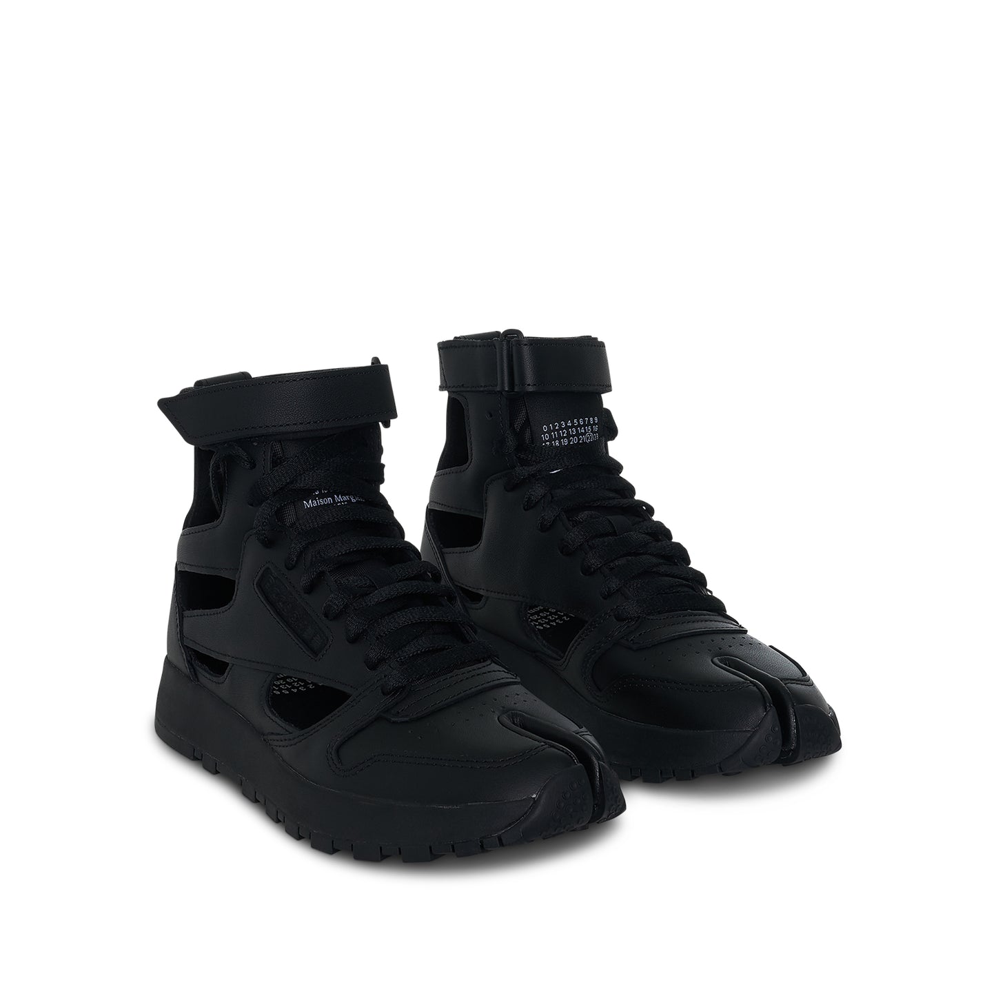 Maison Margiela x Reebok Tabi Gladiator High Sneakers in Black