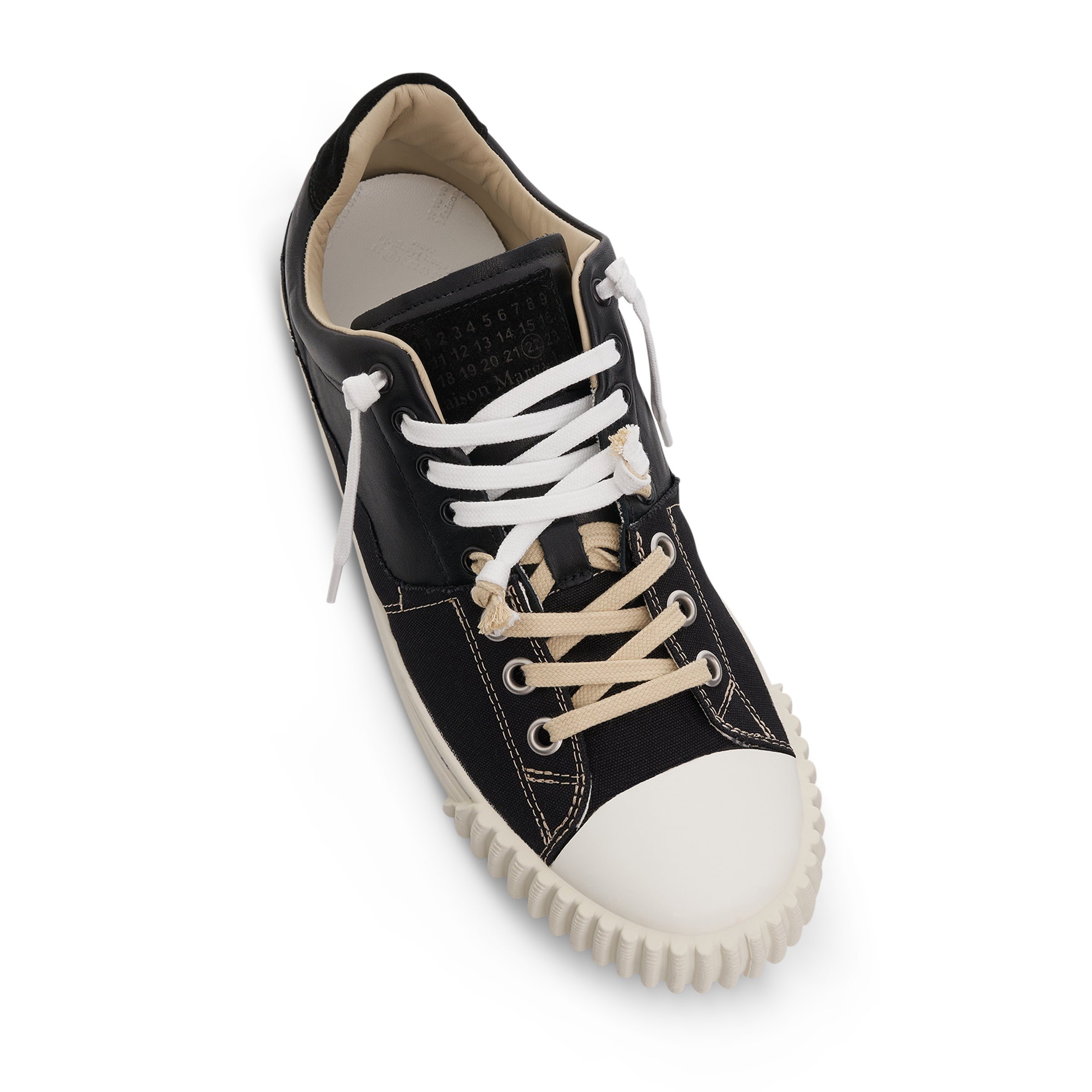 MAISON MARGIELA New Evolution Sneaker in Black – MARAIS