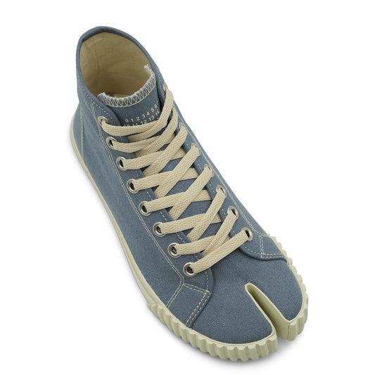 Canvas High Sneaker in Blue