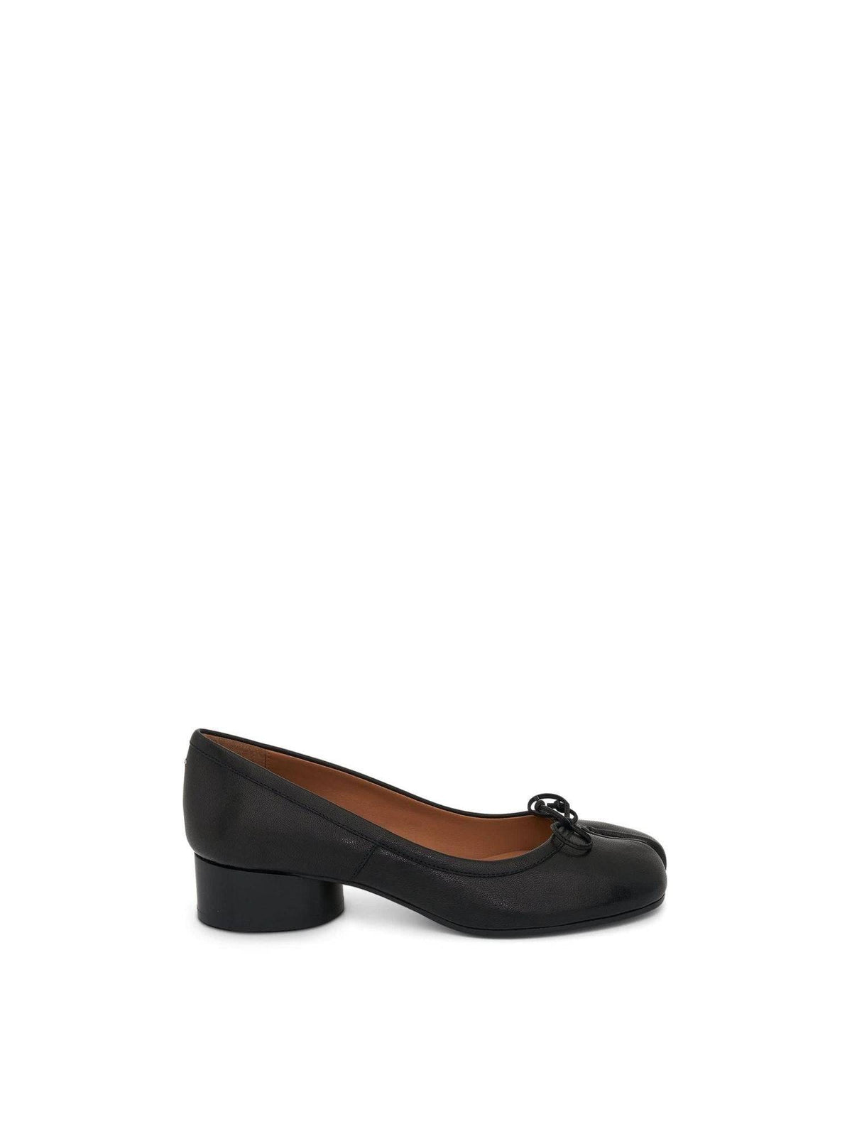 Tabi Ballerina 3cm Flats in Black Side View | MAISON MARGIELA