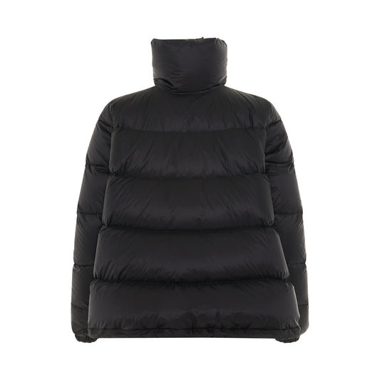 Classic Puffer Jacket in Black