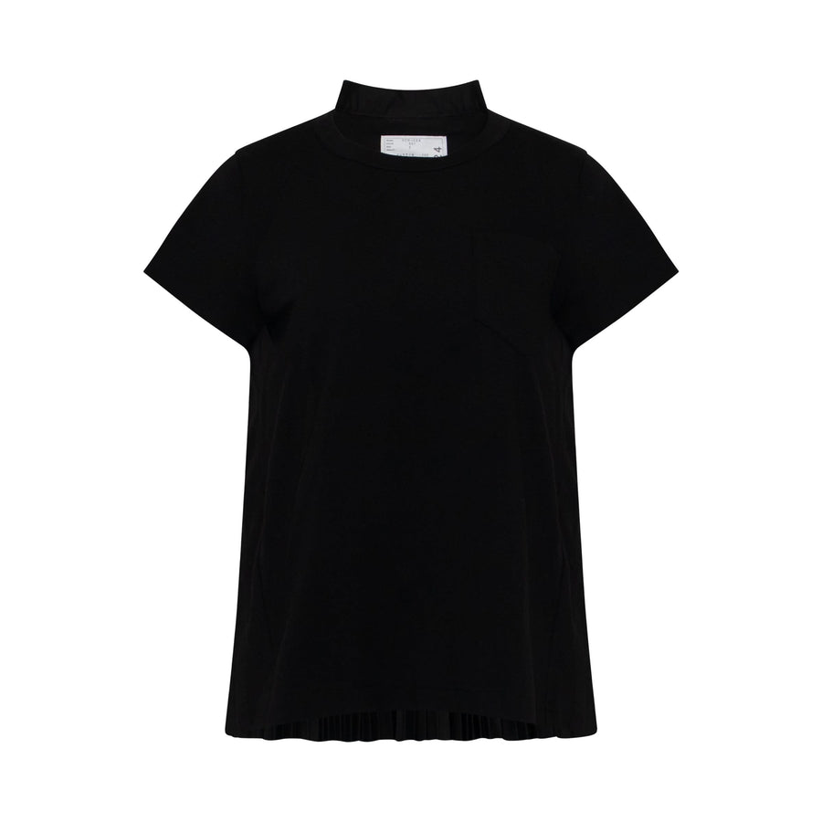 Classic Pleated Back T-Shirt in Black